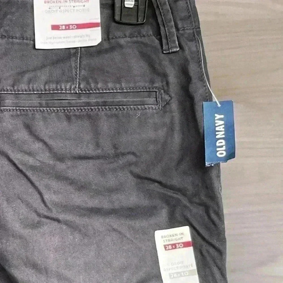 Men’s Old Navy Broken In Straight Black Khaki Pants Casual Work Comfy SZ 28X30 - Picture 4 of 8